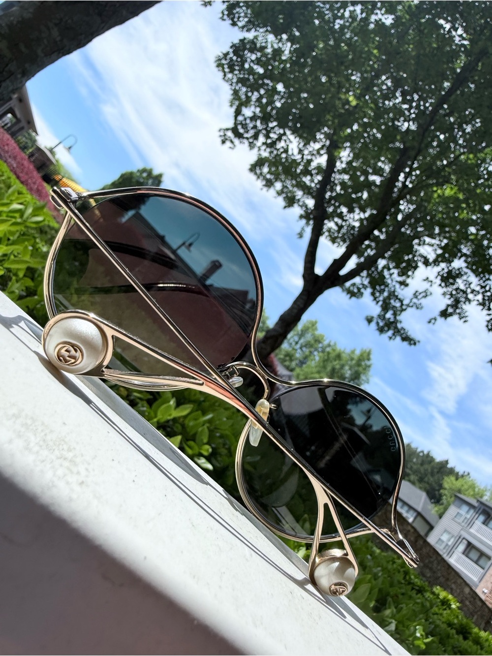 Gucci Gold Wireframe Pearl Sunglasses - Picture 7 of 11